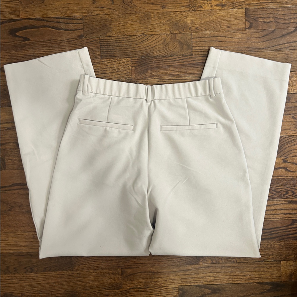 Quinn Straight Leg Tailored Pant from Abercrombie & Fitch - Picture 3 of 3
